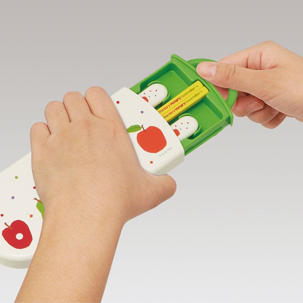 子供用 抗菌 お弁当 トリオセット 開けやすいスライド式(箸、スプーン、フォークのセット) はらぺこあおむし/TACC2AG_4973307588143