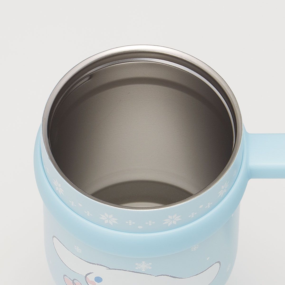 スケーター ハンドル付き ストロー タンブラー 700ml 保冷 専用 マスコット付き skater STSTBM7 シナモロール シナモン サンリオ 女の子 女子【子供 キッズ 大人 真空二重構造 持ち手付き】