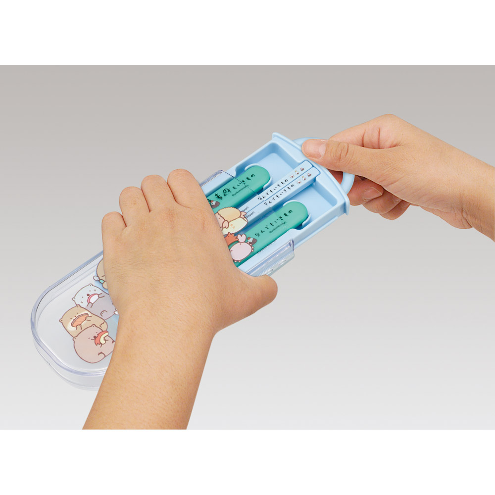 子供用 抗菌 お弁当 トリオセット 開けやすいスライド式(箸、スプーン、フォークのセット) なんでもいきもの/TACC2AG_4973307693564