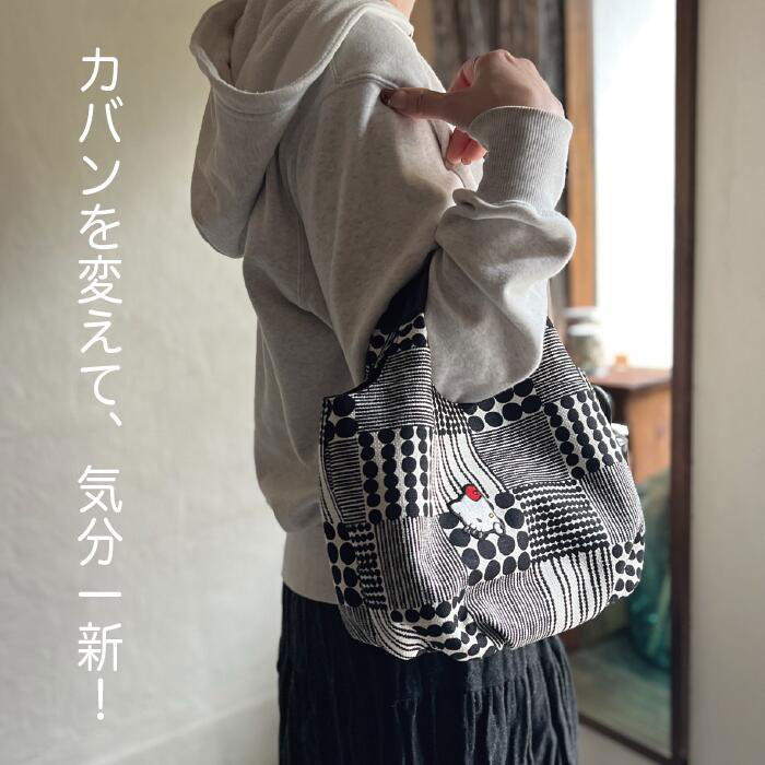 ミニギャザー トートバッグ お出かけ かばん カバン バッグ マチあり おしゃれ スケーター skater KOUTB1 ハローキティ×鴻月 キティちゃん サンリオ
