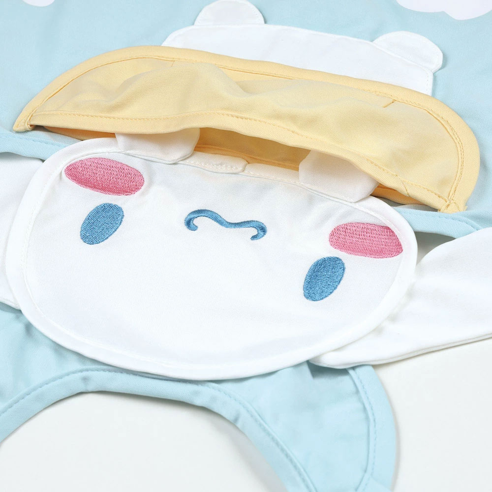 【送料無料】ダイカット エプロン ベビー 用品 可愛い 便利 ごはん 食べこぼし キャラクター スケーター skater CBAEP1 シナモロール シナモン サンリオ 女の子 女子【食事 汚れ 防止 撥水加工 洗濯機可 子供】