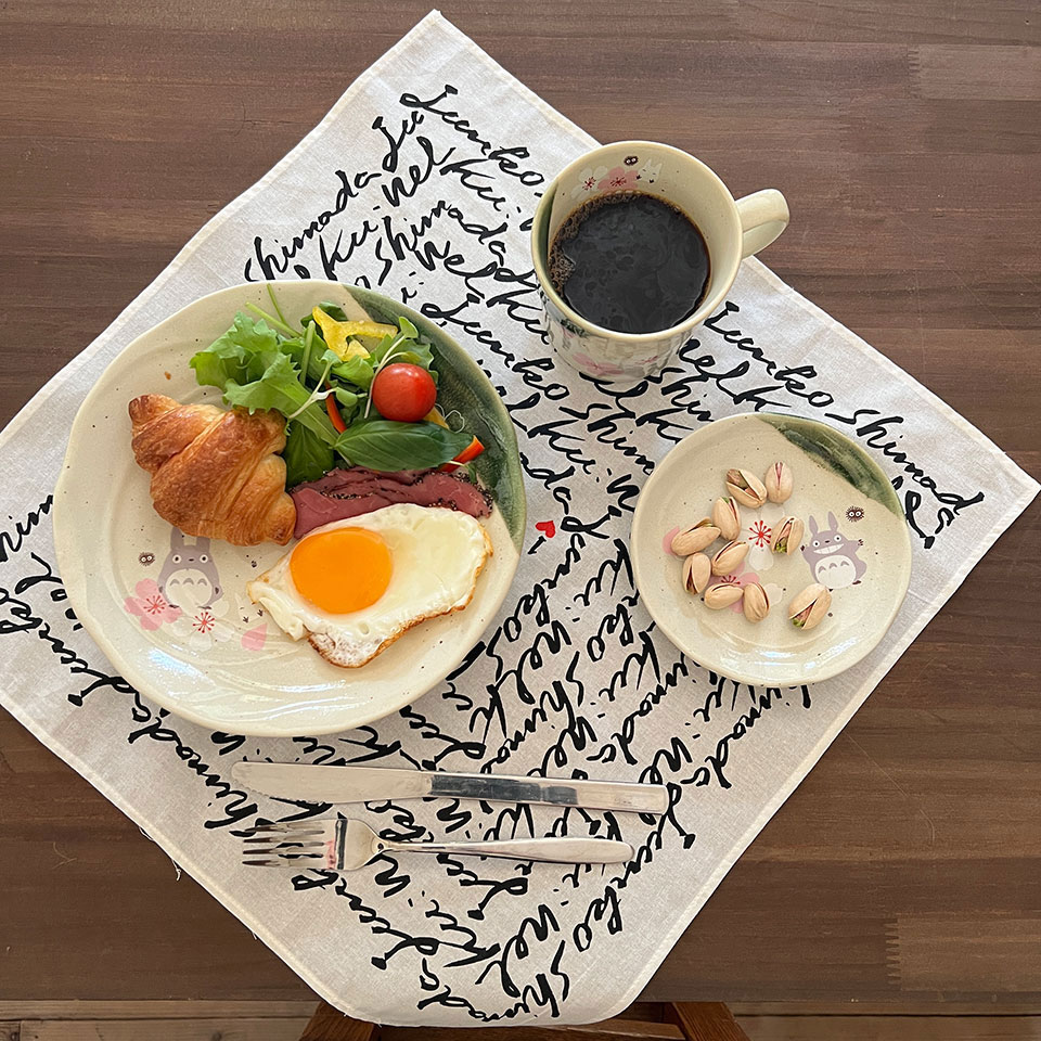 【送料無料】和食器 お皿 和食 取り皿 大皿 深皿 おしゃれ 美濃焼き 美濃焼 モダン かわいい 大人 スケーター CHMD3【食器 キャラクター 焼き物 陶器 美濃焼 プレート 丸皿 ギフト 贈り物 となりのトトロ totoro スタジオジブリ 女性】