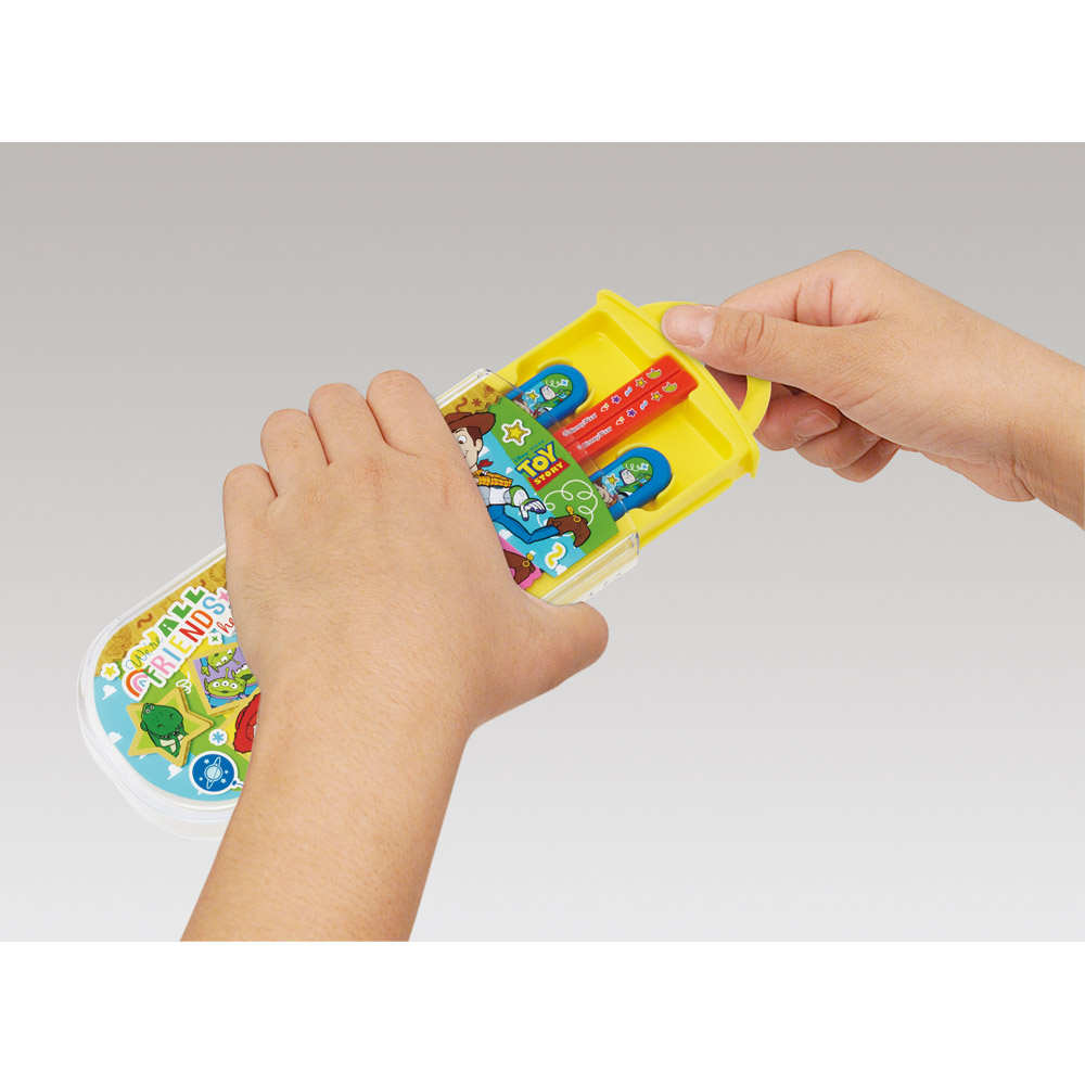 【メール便対象品】 スケーター 箸 スプーン フォーク セット 子供 お弁当 日本製 カトラリーセット skater TACC2 トイストーリー 26年 トイ・ストーリー 男の子 女の子【キャラクター トリオセット 食洗機 対応 弁当箱 スプーンセット お箸】