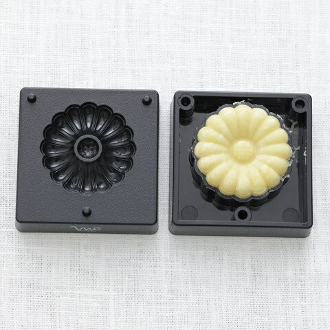 【送料無料】●練りきり型（へら付）：花シリーズ●//プラスチック製 和菓子 調理 料理 製菓 キッチン 調理器具 軽量 わがし 和菓子 お菓子 抜き型 押し型 型抜き ねりきり 押し寿司 千葉真知子先生監修// スケーター